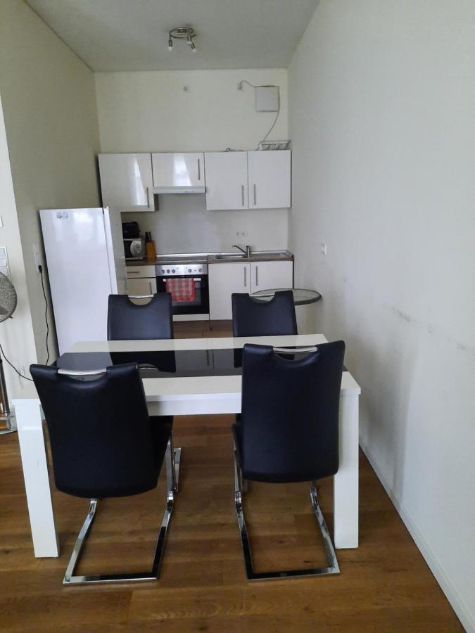 Appartement - High-quality In The Heart Of 3 Stuttgart