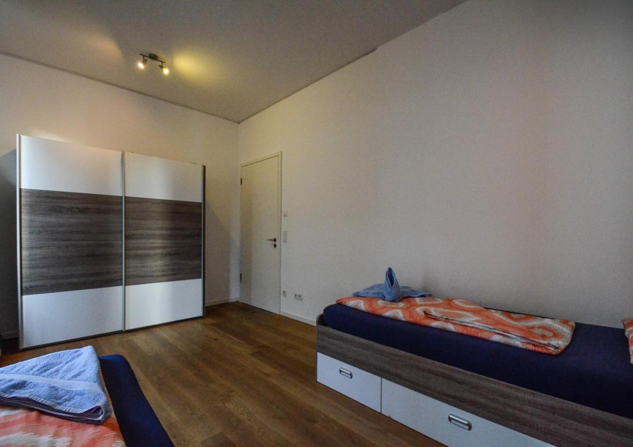 - High-quality In The Heart Of 3 *